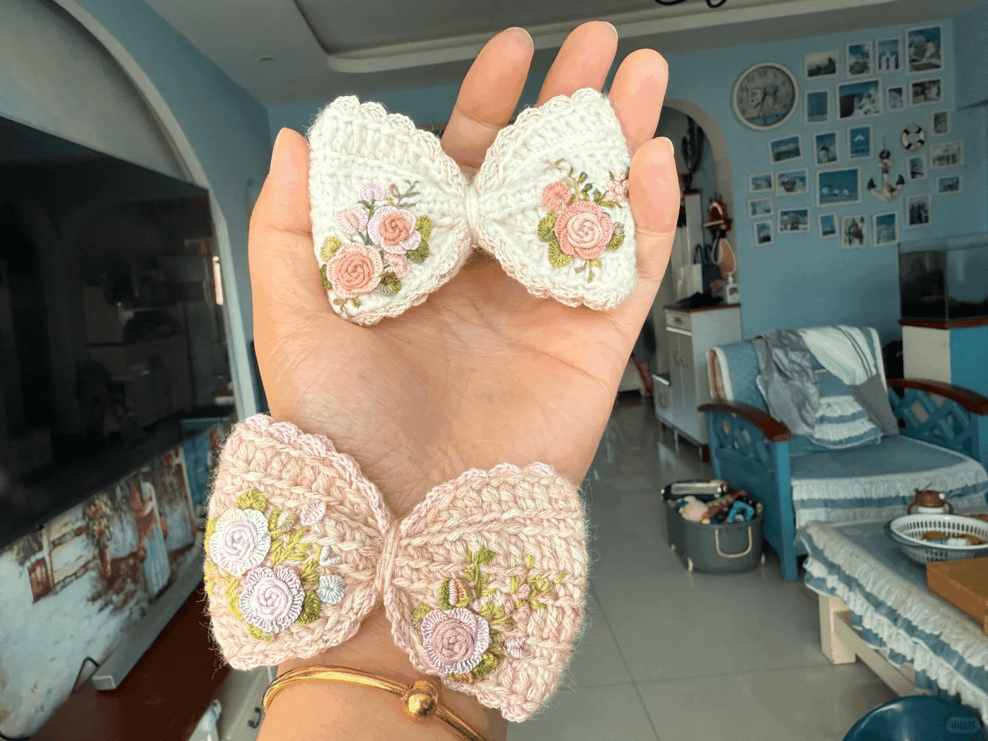 突然就想做这个蝴蝶结了，一下子来了3个